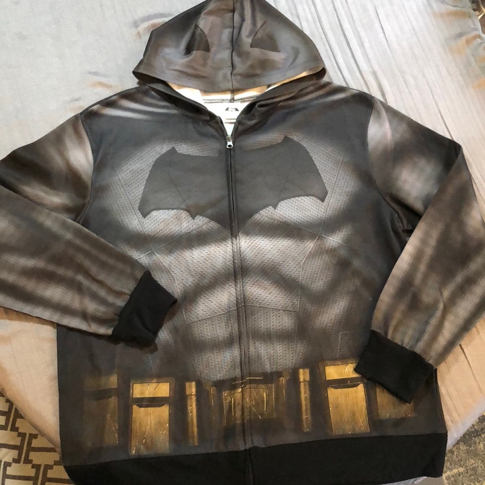 Mens large Batman hoodie.